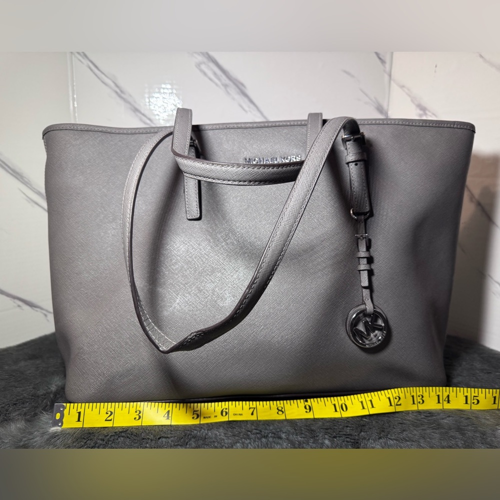 Michael Kors Bag Handbag Jet Set Travel Large Grey